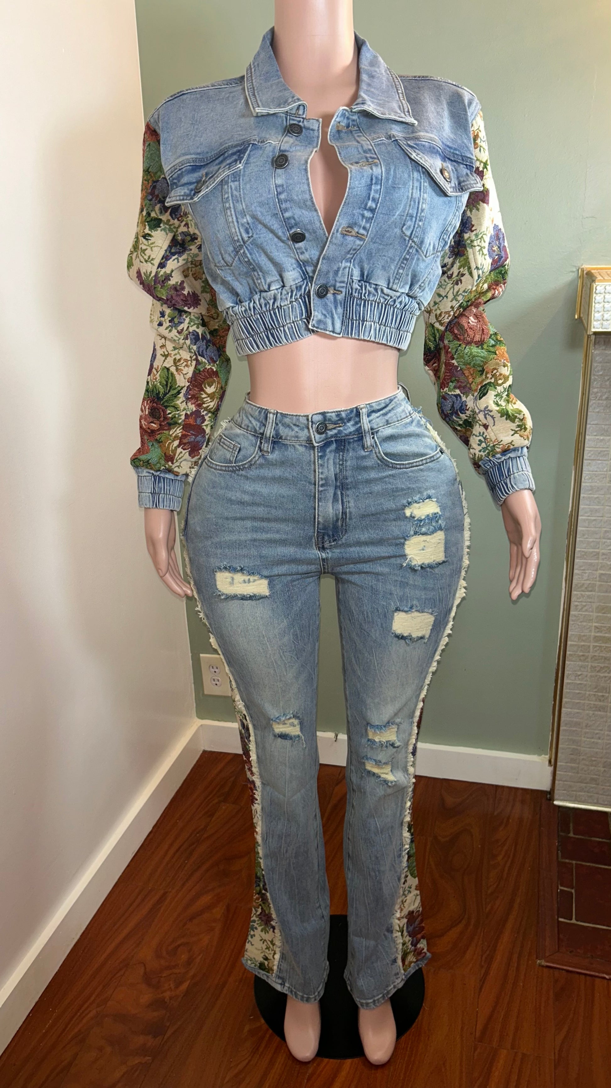 Steppin On Leaves Pant Set